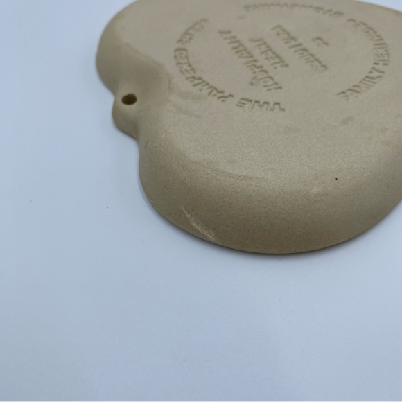 Vintage 2001 Pampered Chef Fruit Hospitality Heart Stoneware Cookie Mold Press - Picture 5 of 5